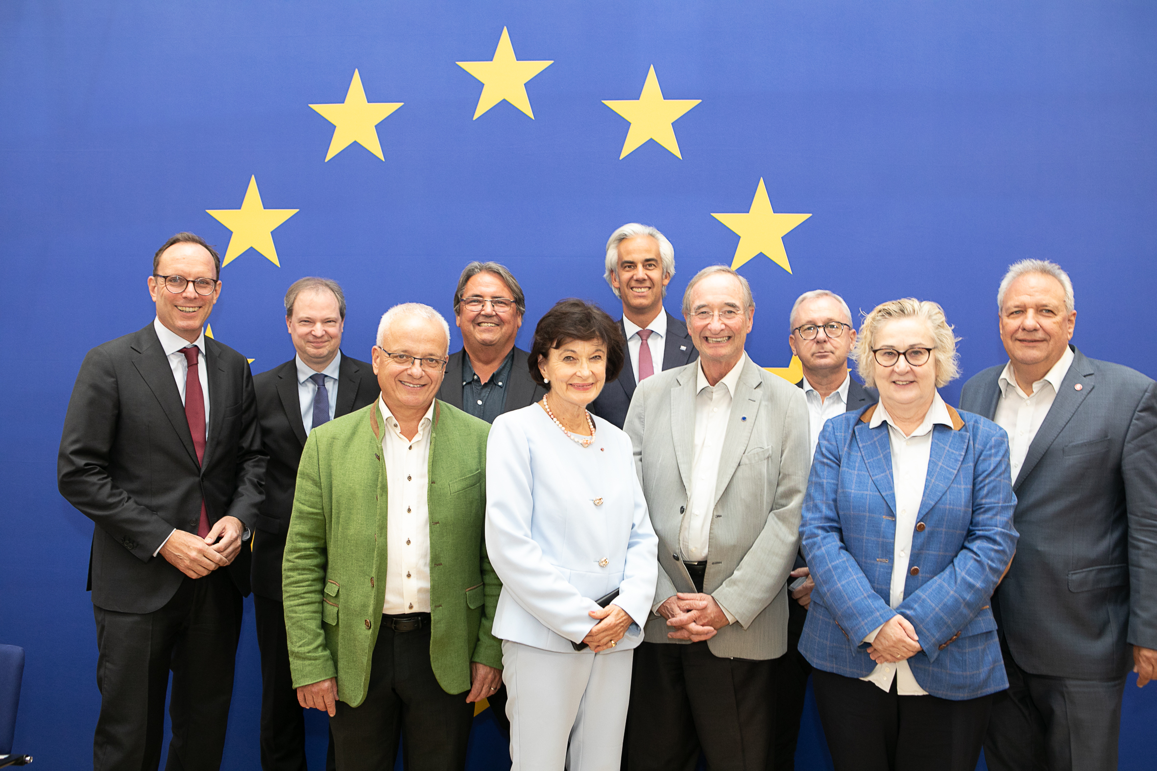 Illustration: Podiumsdiskussion im Haus der EU: Sozialer Wohnbau in Europa- leistbares Wohnen zwischen EU-Politik, Bauwirtschaft und sozialer Verantwortung