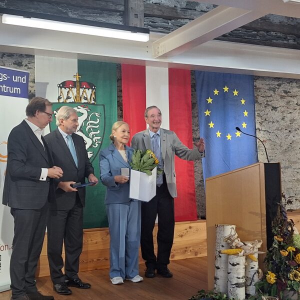 Verleihung der Friedensmedaille und EUROPAFEST auf der Europaburg Forchtenstein in Neumarkt ( ST) am 3.10.2025
